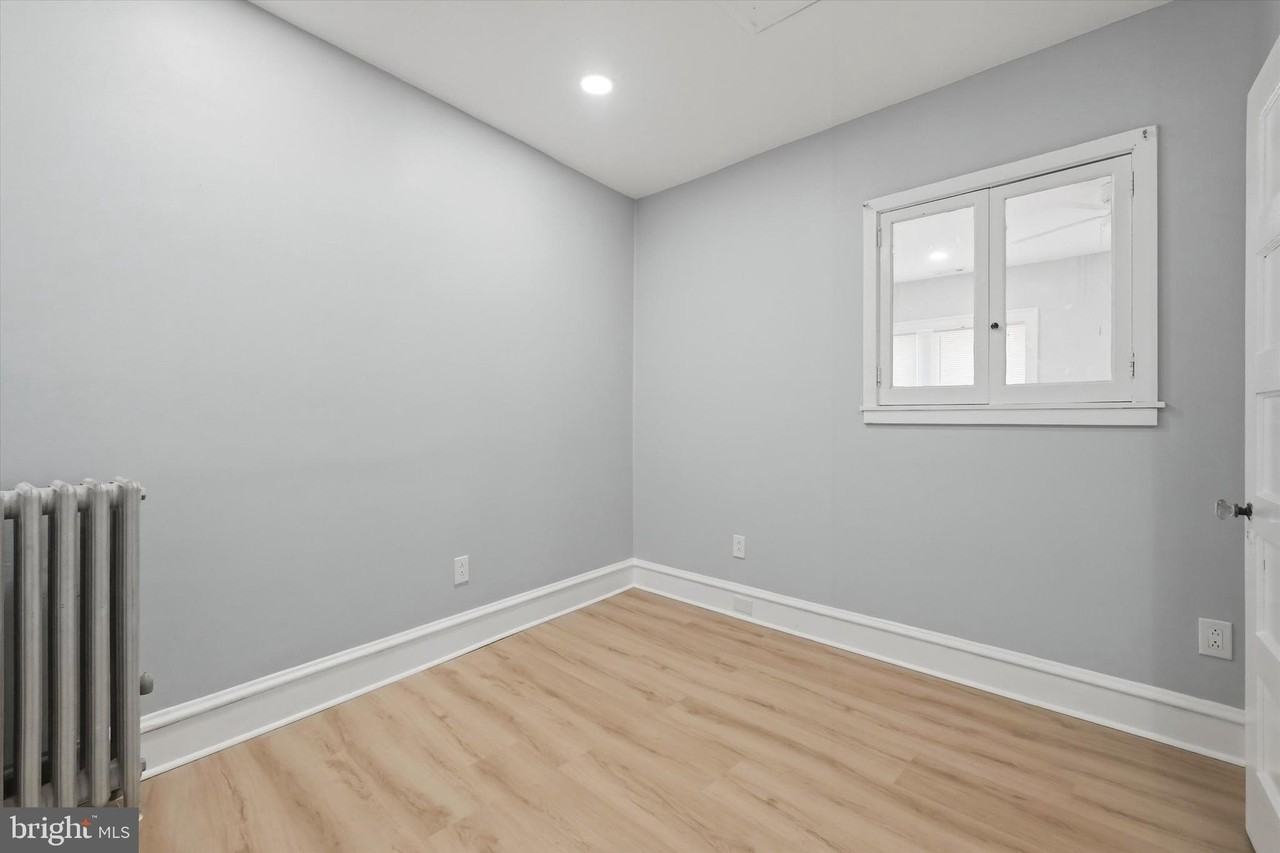 5548 Ridge Ave #2ndFL - Photo 6 of 15