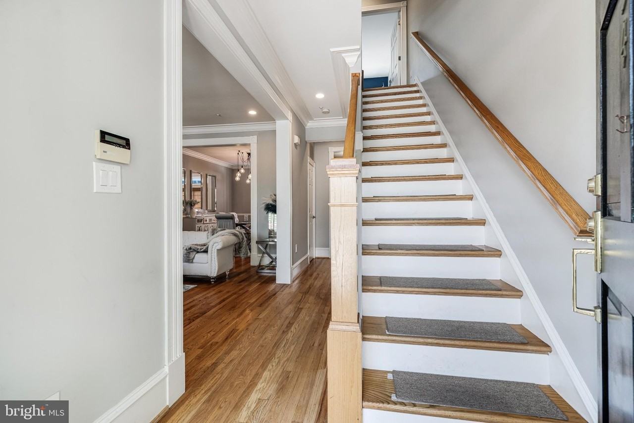 954 N Washington St - Photo 6 of 49