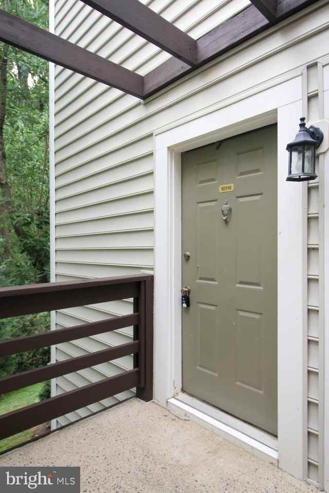 10118 Oakton Terrace Rd #10118 - Photo 2 of 22
