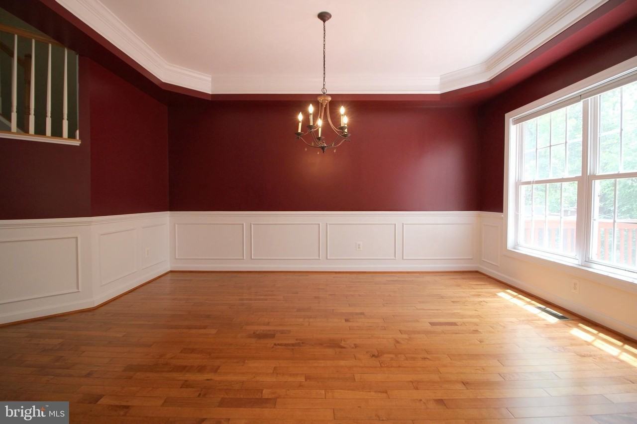 3800 Elmwood Towne Way - Photo 7 of 32