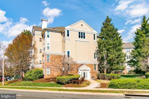 featured image of 2204 Westcourt Ln #306