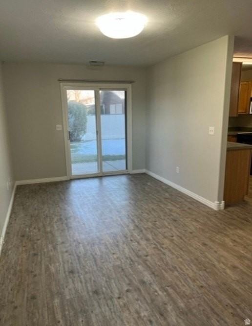 2421 N 400 E #D8 - Photo 3 of 6