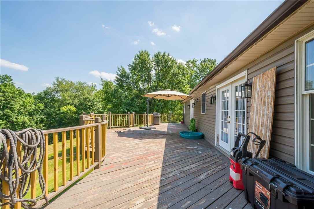 3054 Bedillion Rd - Photo 6 of 47