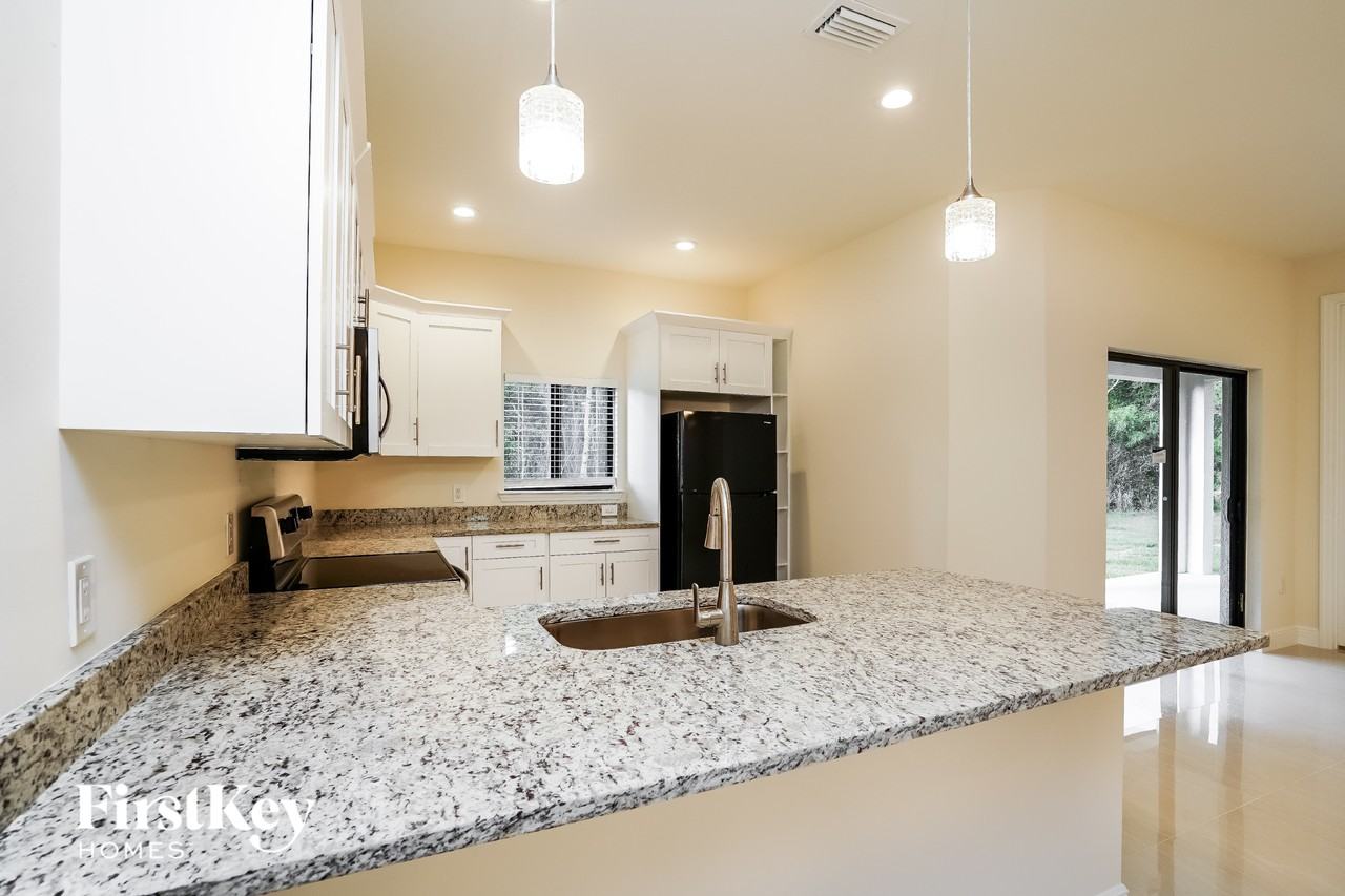 3404 26th St Sw - Photo 6 of 15