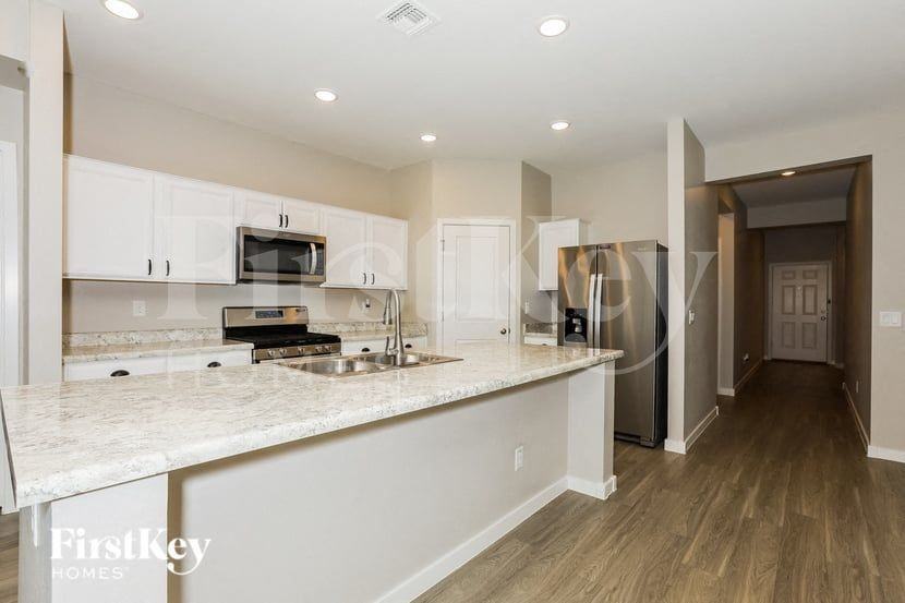 7200 E Eagle Nest Way - Photo 5 of 16