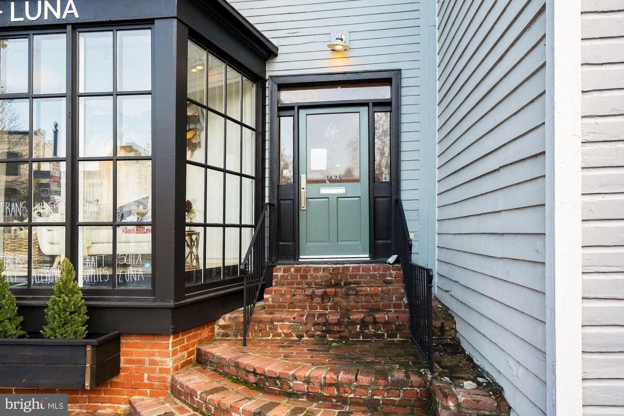 1675 Wisconsin Ave Nw - Photo 3 of 36