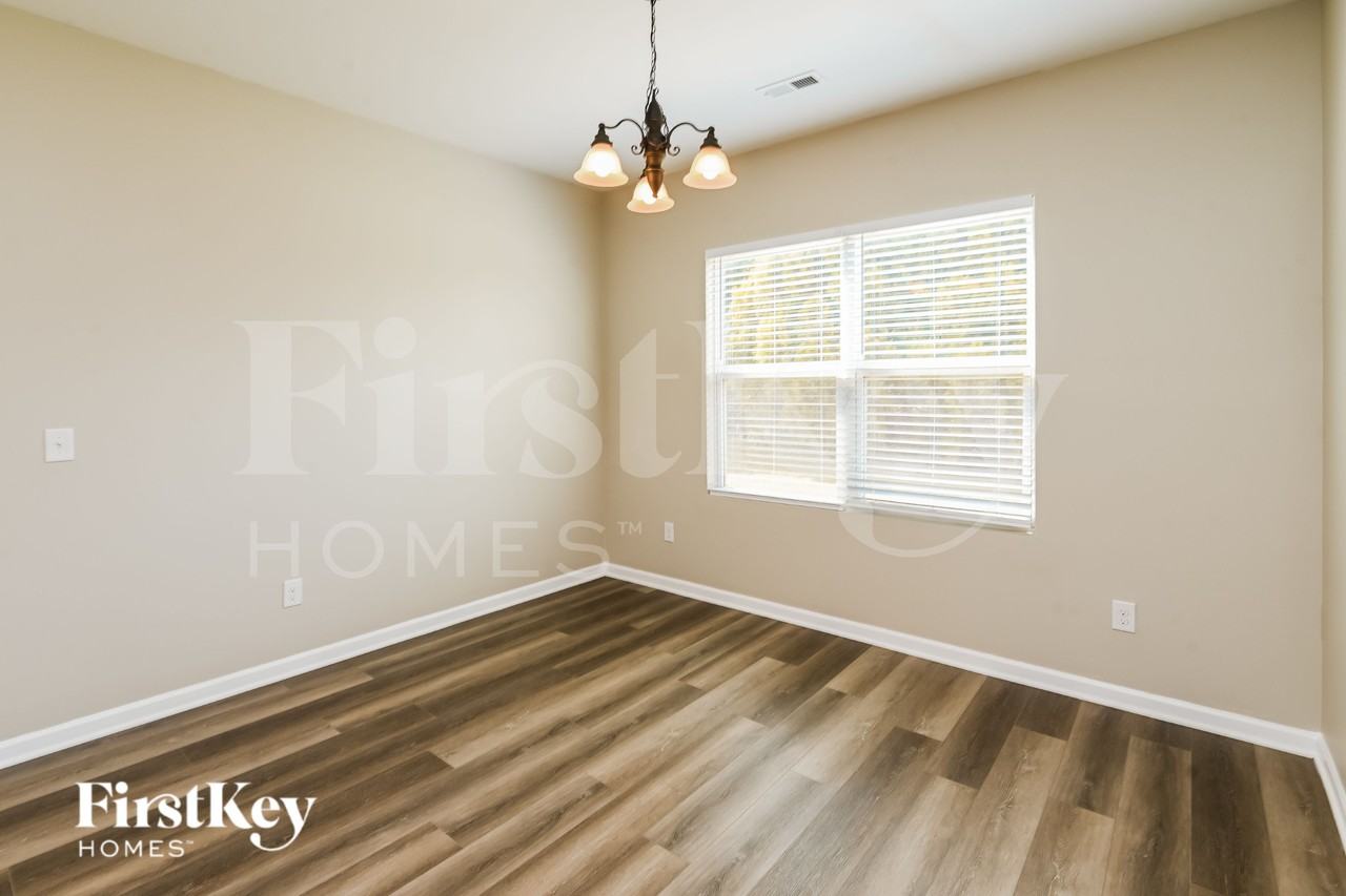 11608 Lusterleaf Holly Rd - Photo 6 of 18