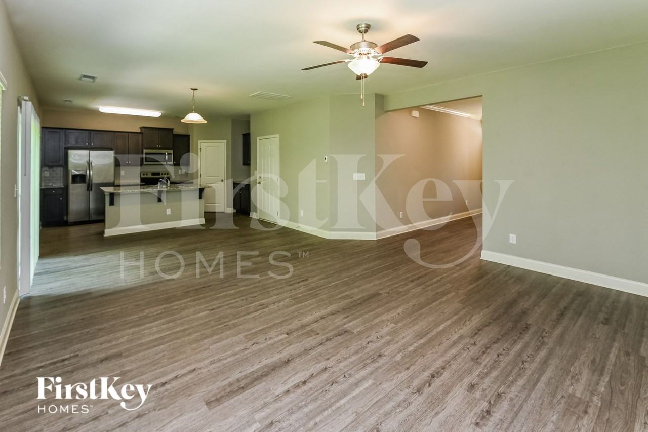 9553 Blue Knoll Ct - Photo 3 of 15