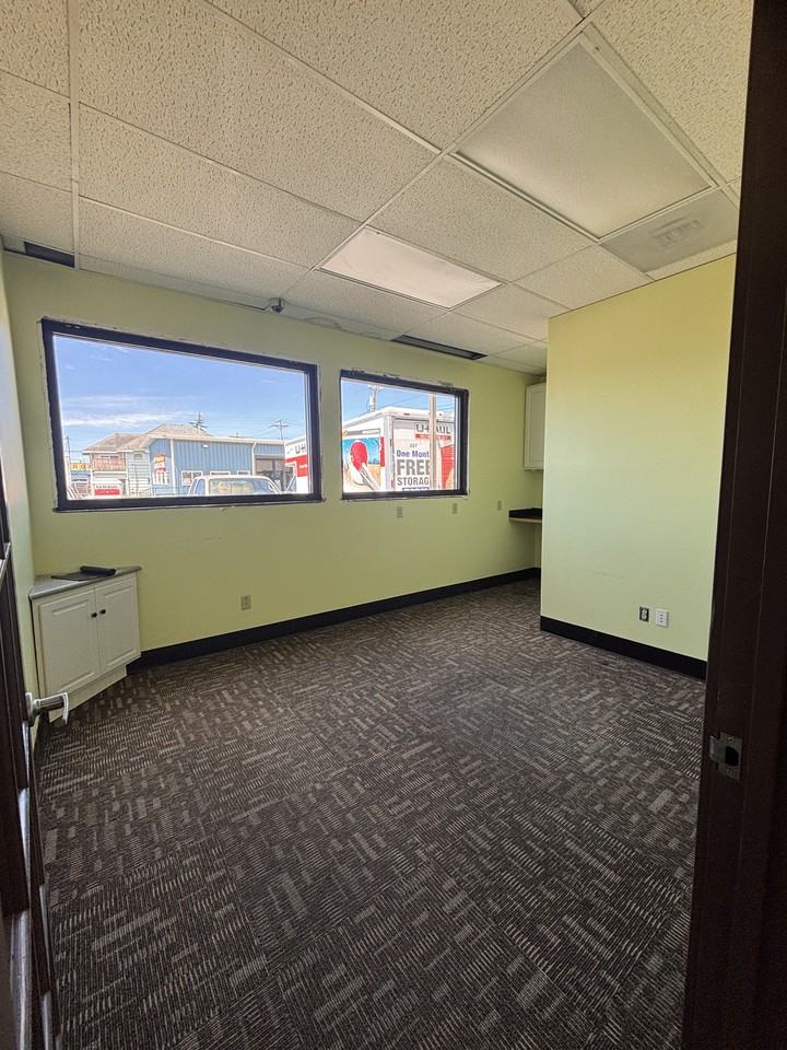 2700 2700 Simpson AveSuite 103 #103 - Photo 3 of 14
