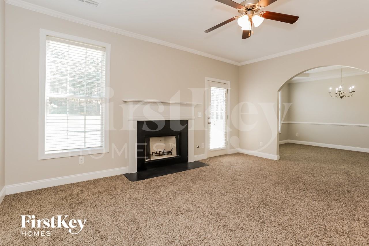 5680 Grande River Rd - Photo 2 of 15