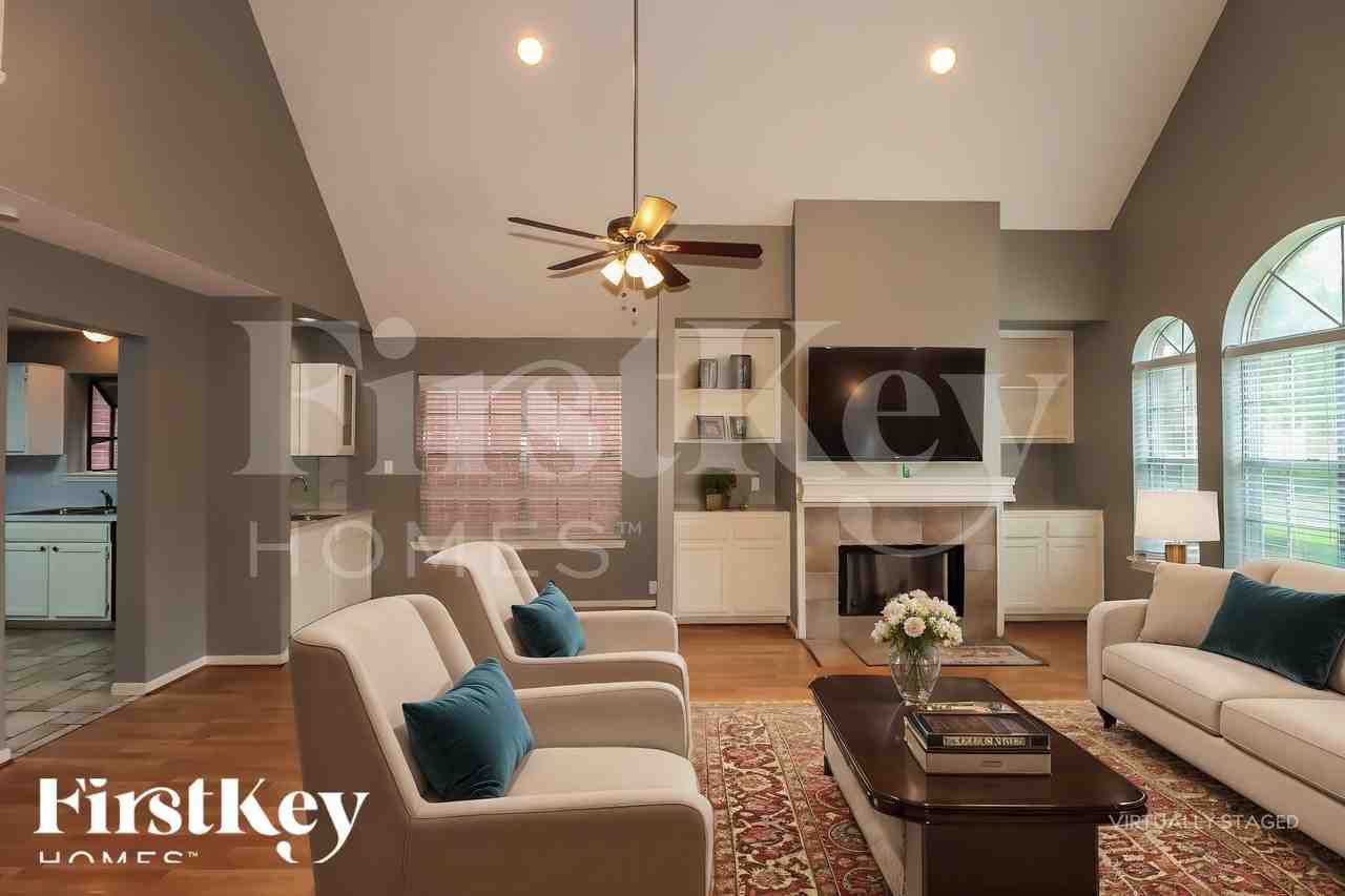 3225 Continental Dr - Photo 5 of 18