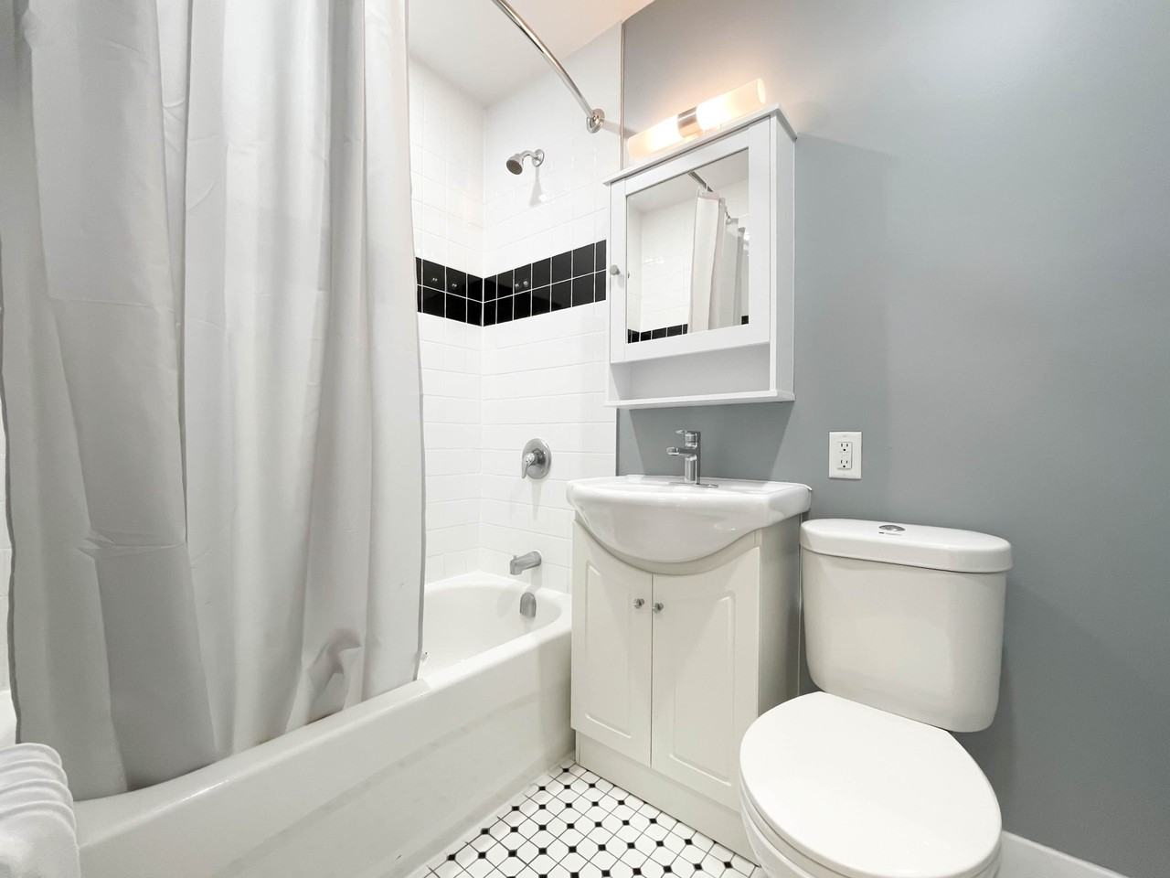 90 Jameson Avenue - Photo 3 of 29