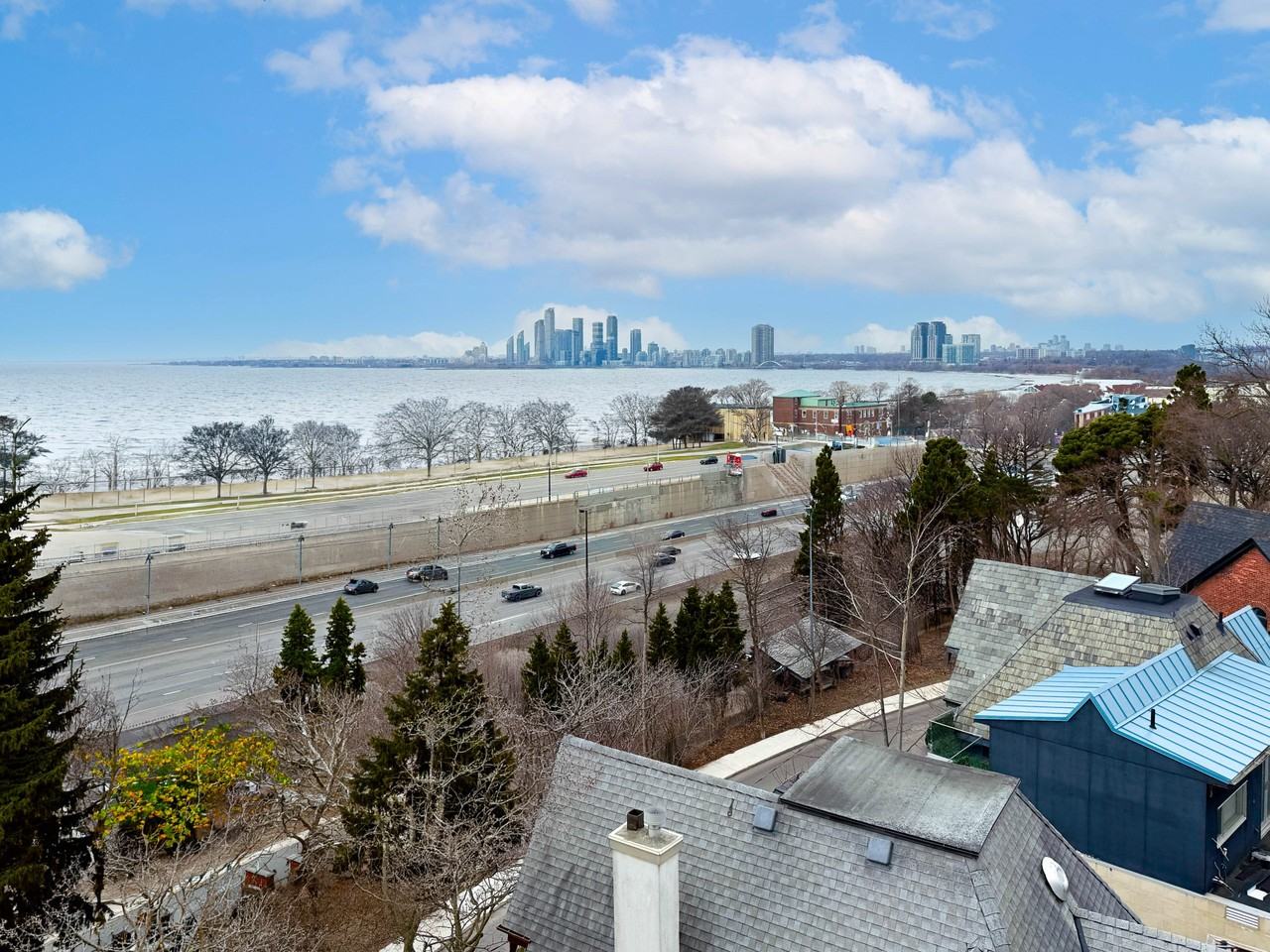90 Jameson Avenue - Photo 4 of 29