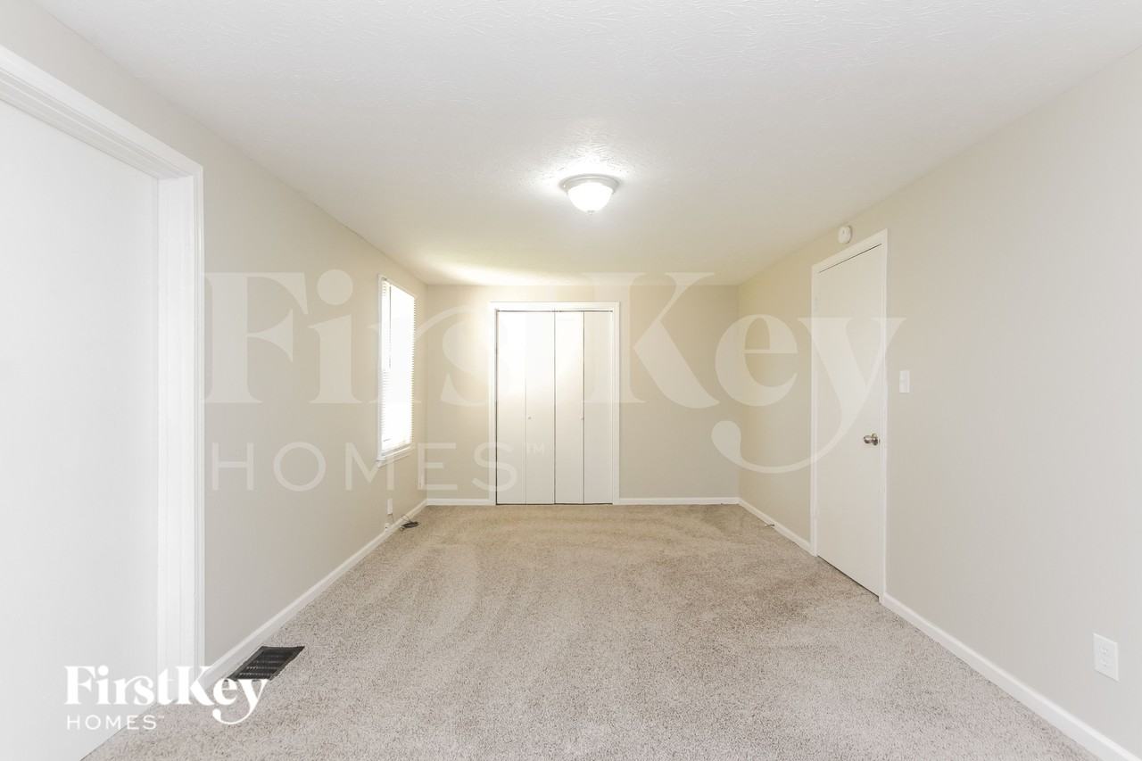 2337 Calhoun St - Photo 7 of 16