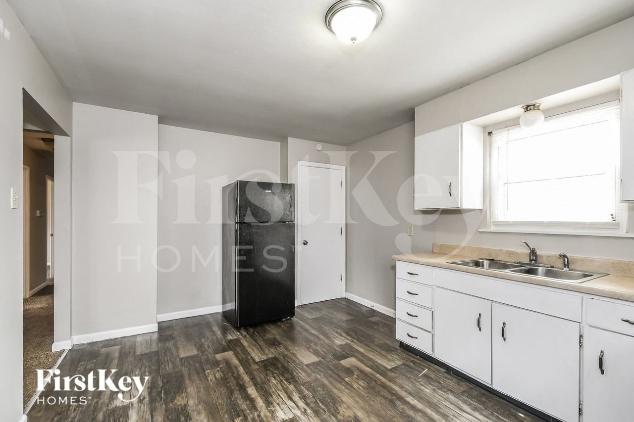 2130 Grants Pkwy - Photo 7 of 16