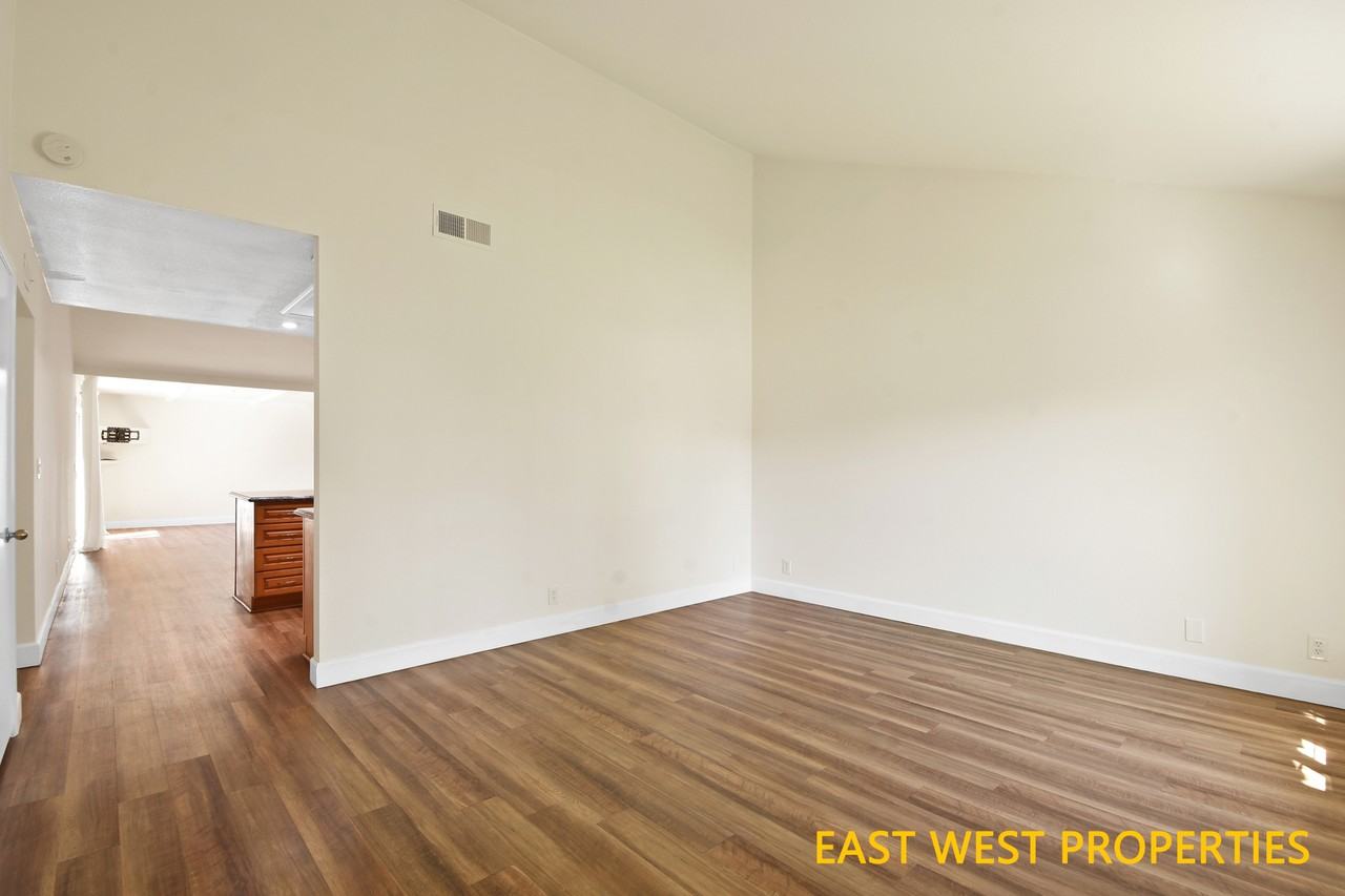 5012 Greencap Ave #1 - Photo 5 of 34