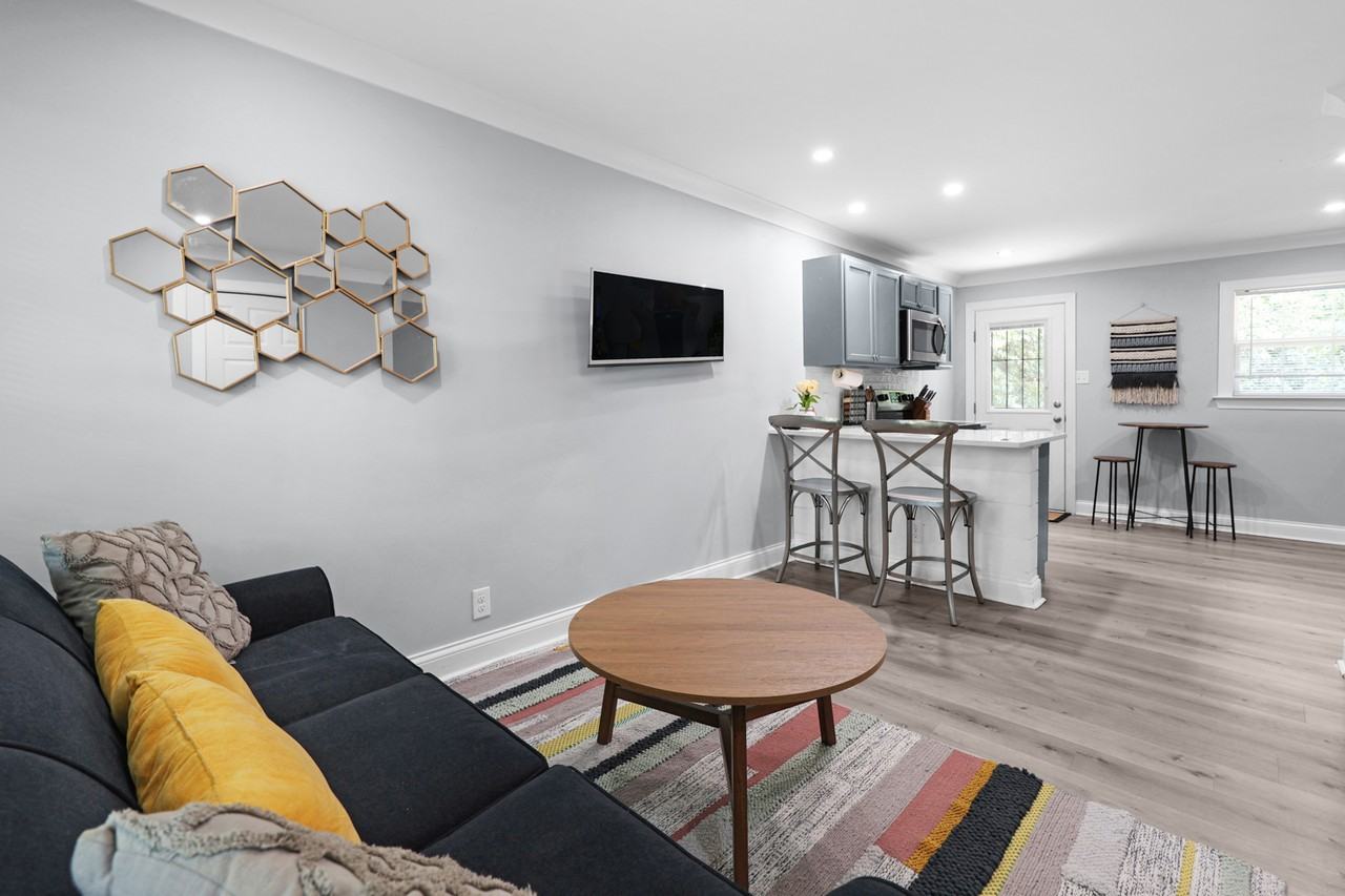 2606 Druid Hills Way #1 - Photo 2 of 22