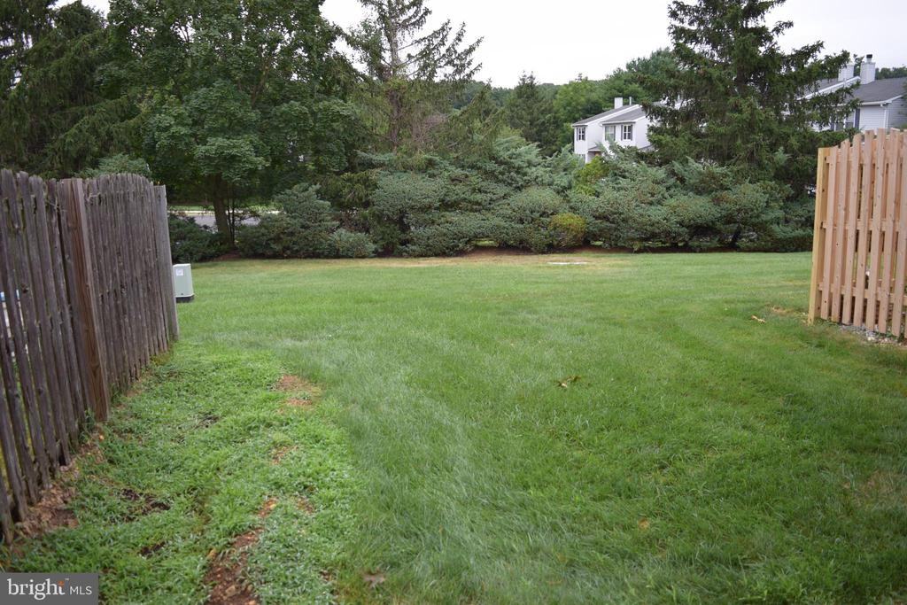 99 Brookview Cir - Photo 4 of 18