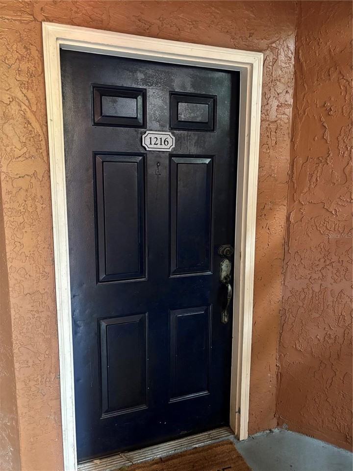 5148 Conroy Rd - Photo 2 of 14