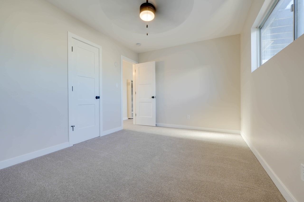 4358 38th St #4358 - Photo 5 of 11