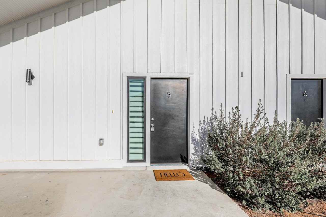 3911 Casa Blanca Rd - Photo 2 of 34