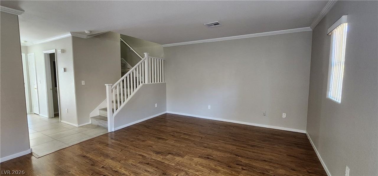2048 Audrey Hepburn St - Photo 2 of 14