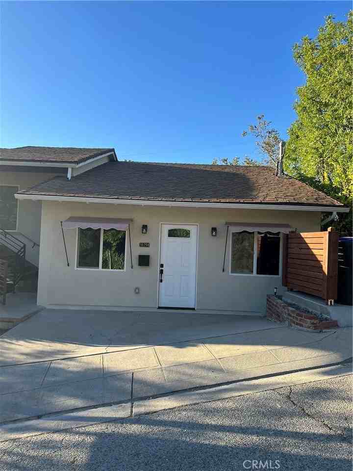1879 Verdugo Loma Dr - Photo 3 of 13