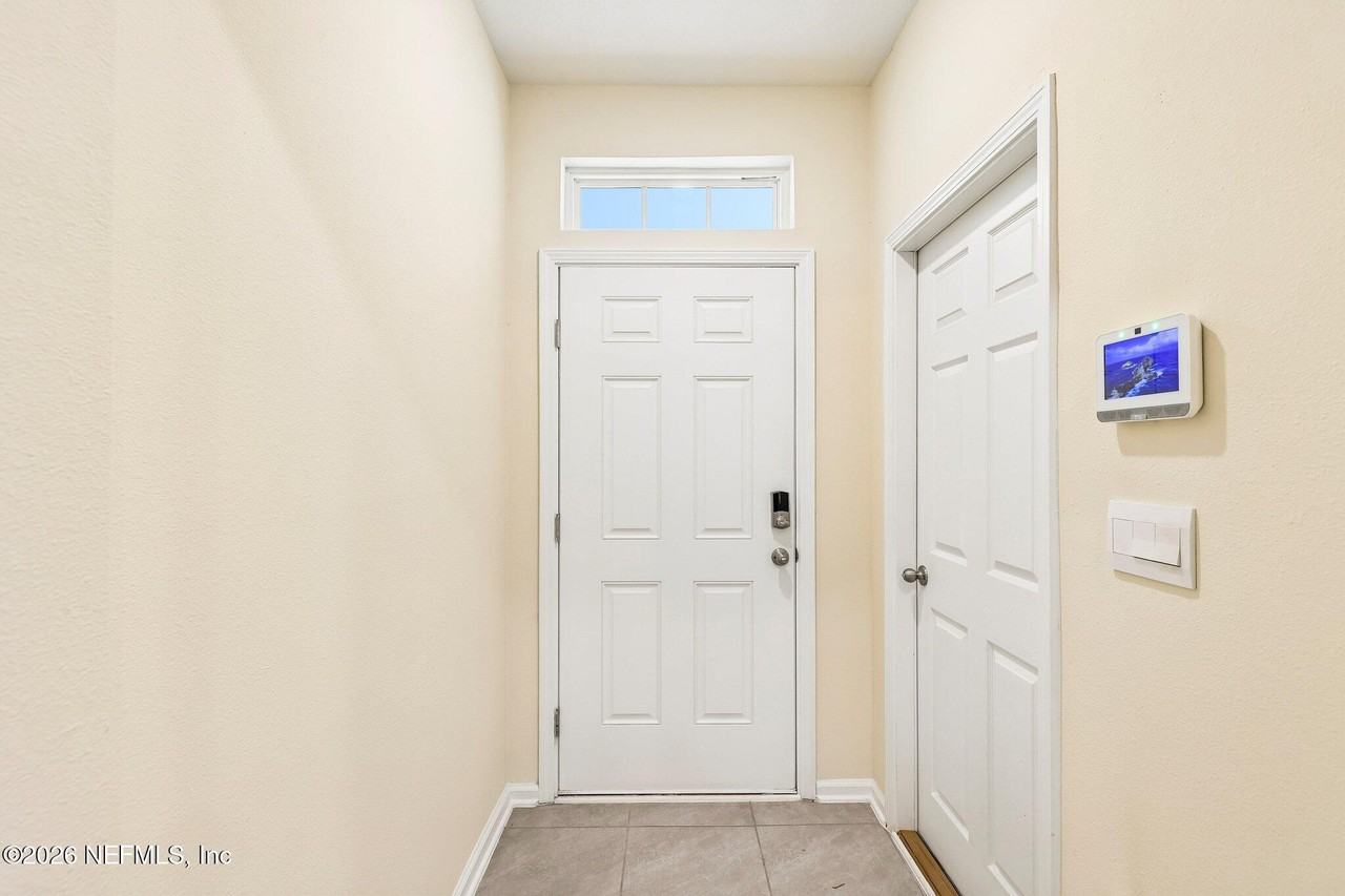 593 Coastline Way - Photo 6 of 37