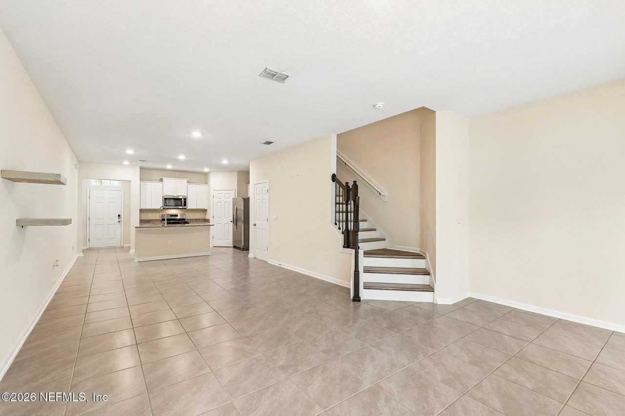 593 Coastline Way - Photo 7 of 37