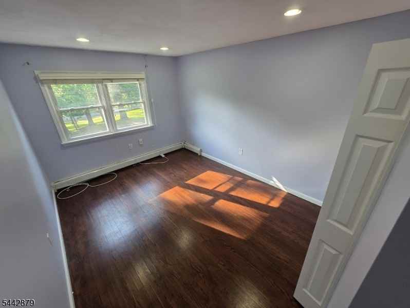 423 423 Lake St St. - Photo 6 of 37