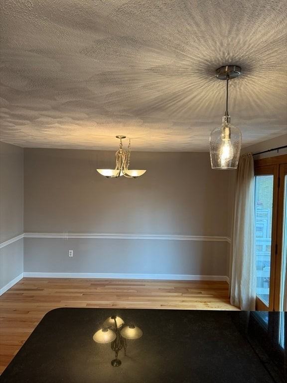887 Wellman Ave - Photo 6 of 17