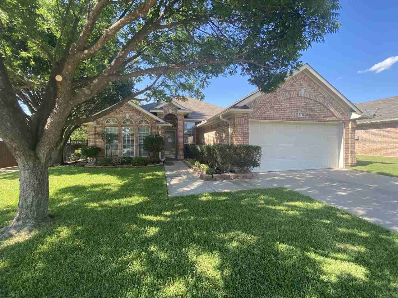2751 Crystal Glenn Cir
