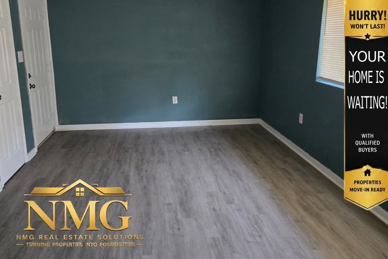 5301 Queen Mary Ln #1 - Photo 3 of 5