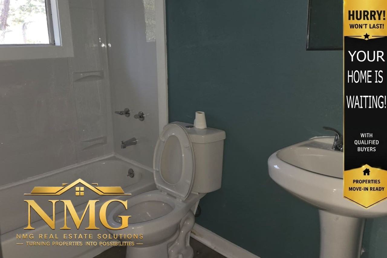 5301 Queen Mary Ln #1 - Photo 5 of 5