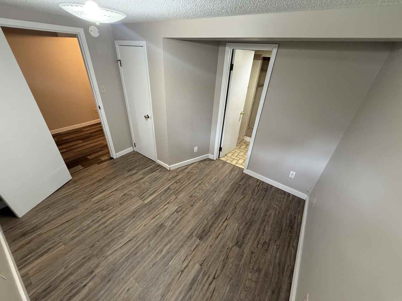 1241 Royal St #1 - Photo 6 of 8