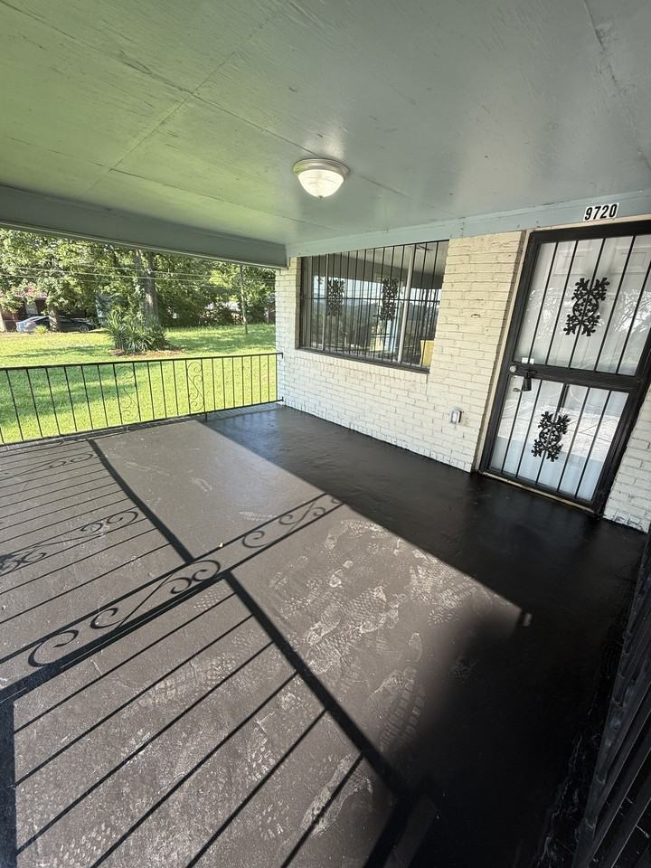 9720 Westfield Pl #1 - Photo 2 of 13