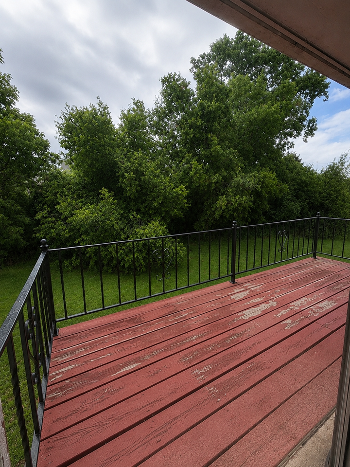 150 Huronview Ct #150 - Photo 4 of 15