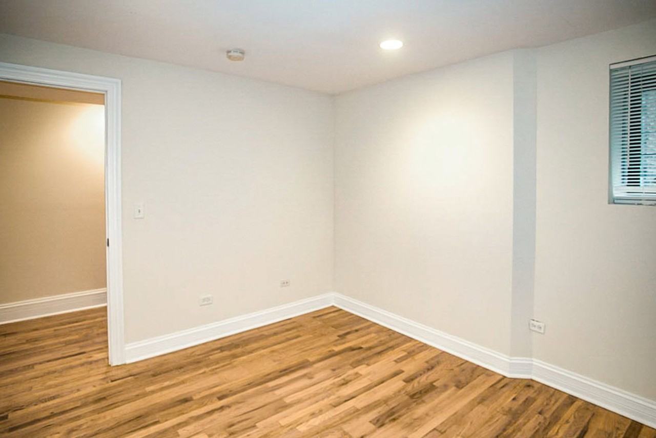 3820 N Sheffield Ave #1 - Photo 6 of 8