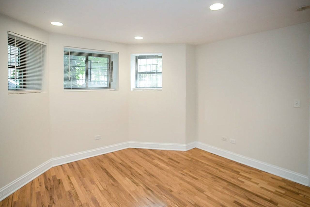3820 N Sheffield Ave #1 - Photo 7 of 8