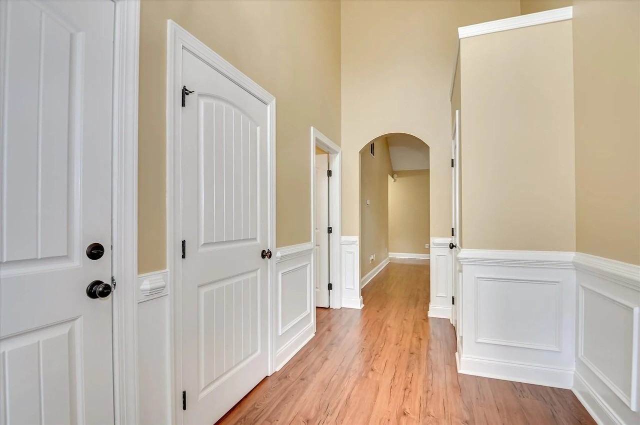 621 Shipley Ave #1 - Photo 4 of 36