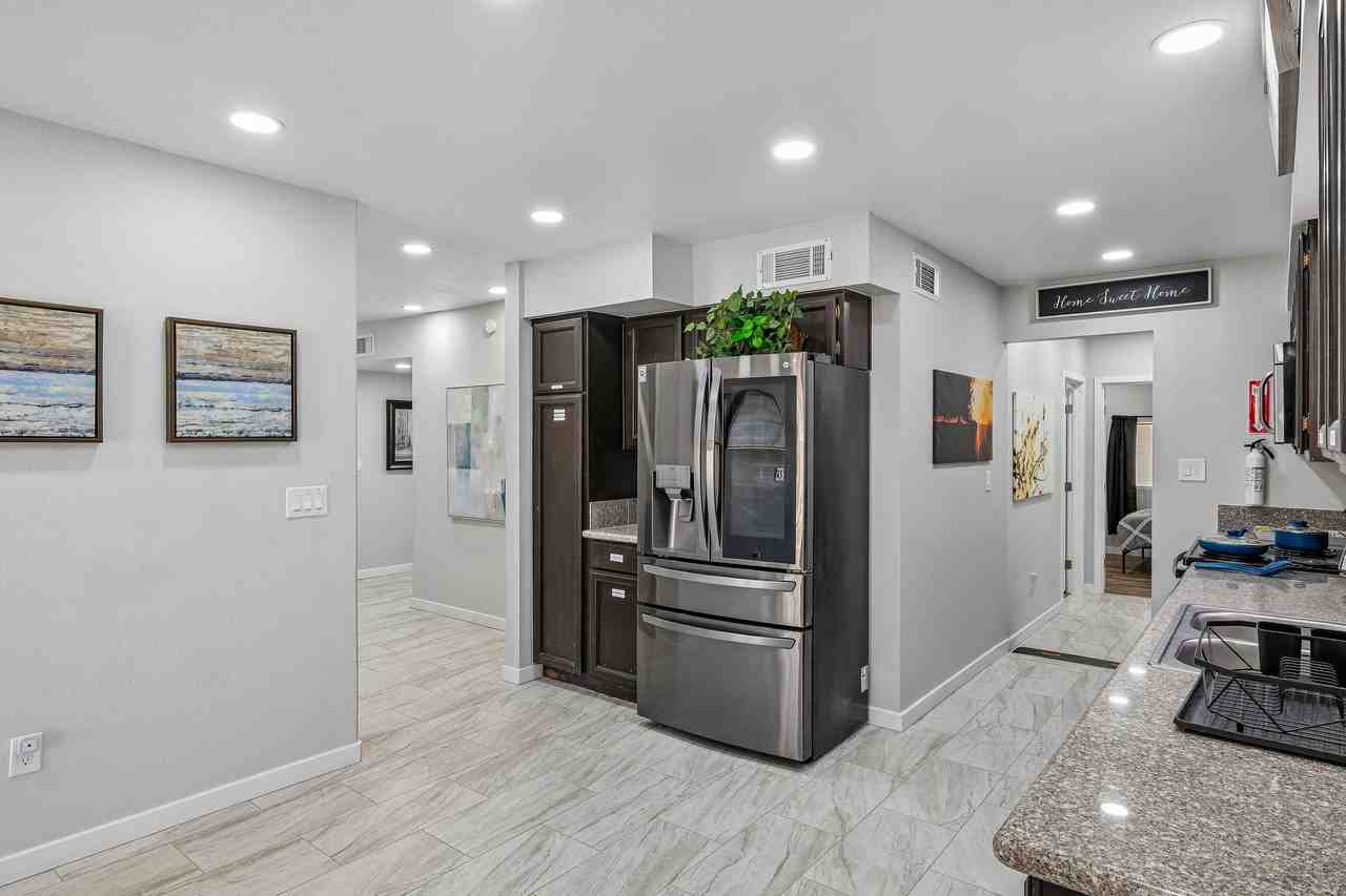 W Calavar Rd - Photo 2 of 13