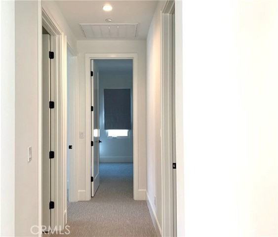 105 Sky Hts - Photo 2 of 8