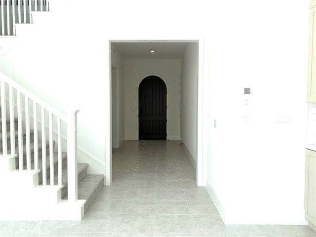 105 Sky Hts - Photo 5 of 8