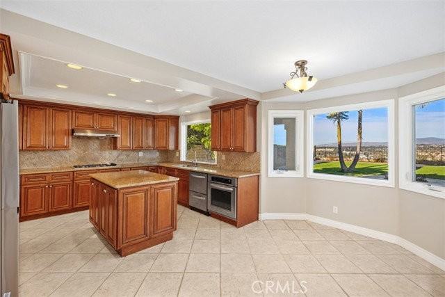 24001 Swallowtail Dr - Photo 7 of 8