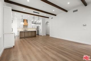 930 Lincoln Blvd #A - Photo 4 of 8