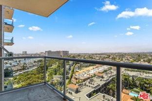 13700 Marina Pointe Dr #1206 - Photo 1 of 1