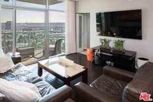 13700 Marina Pointe Dr #1725 - Photo 1 of 1