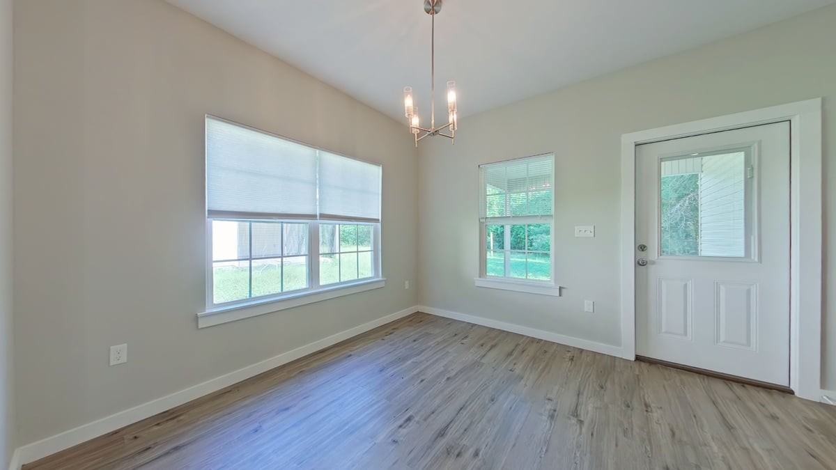 605 E Williams Ave - Photo 7 of 15