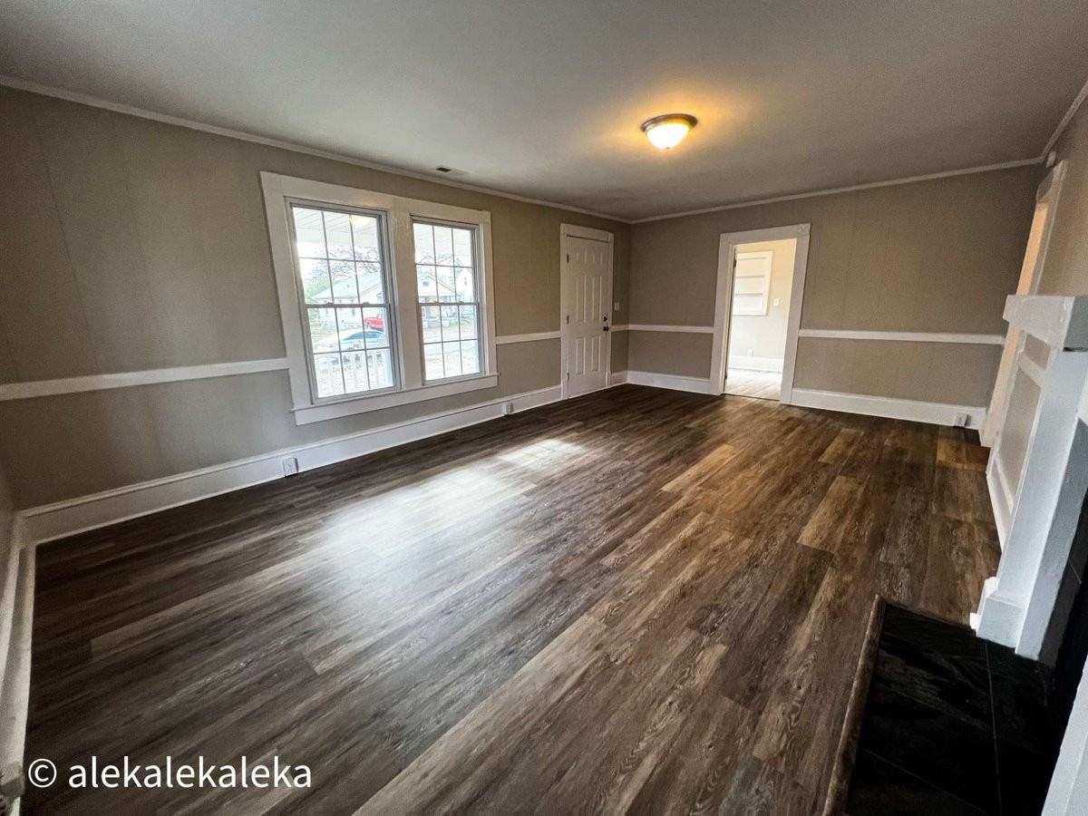1113 W Webb Ave - Photo 6 of 18