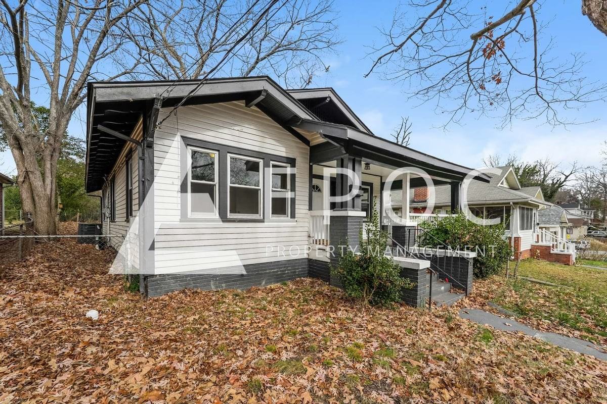 305 Burtner St - Photo 3 of 16